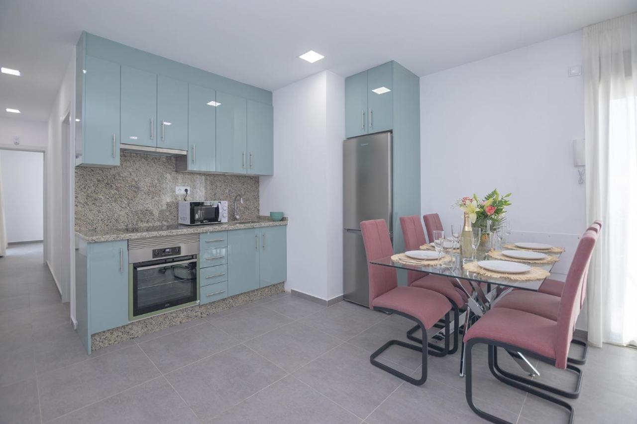 Poris 4 Beachfront Corralejo By Holidays Home Apartment Corralejo